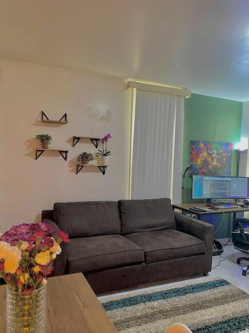 Cozy Private Apt 10 Min From Manhattan Subway! 纽约 外观 照片
